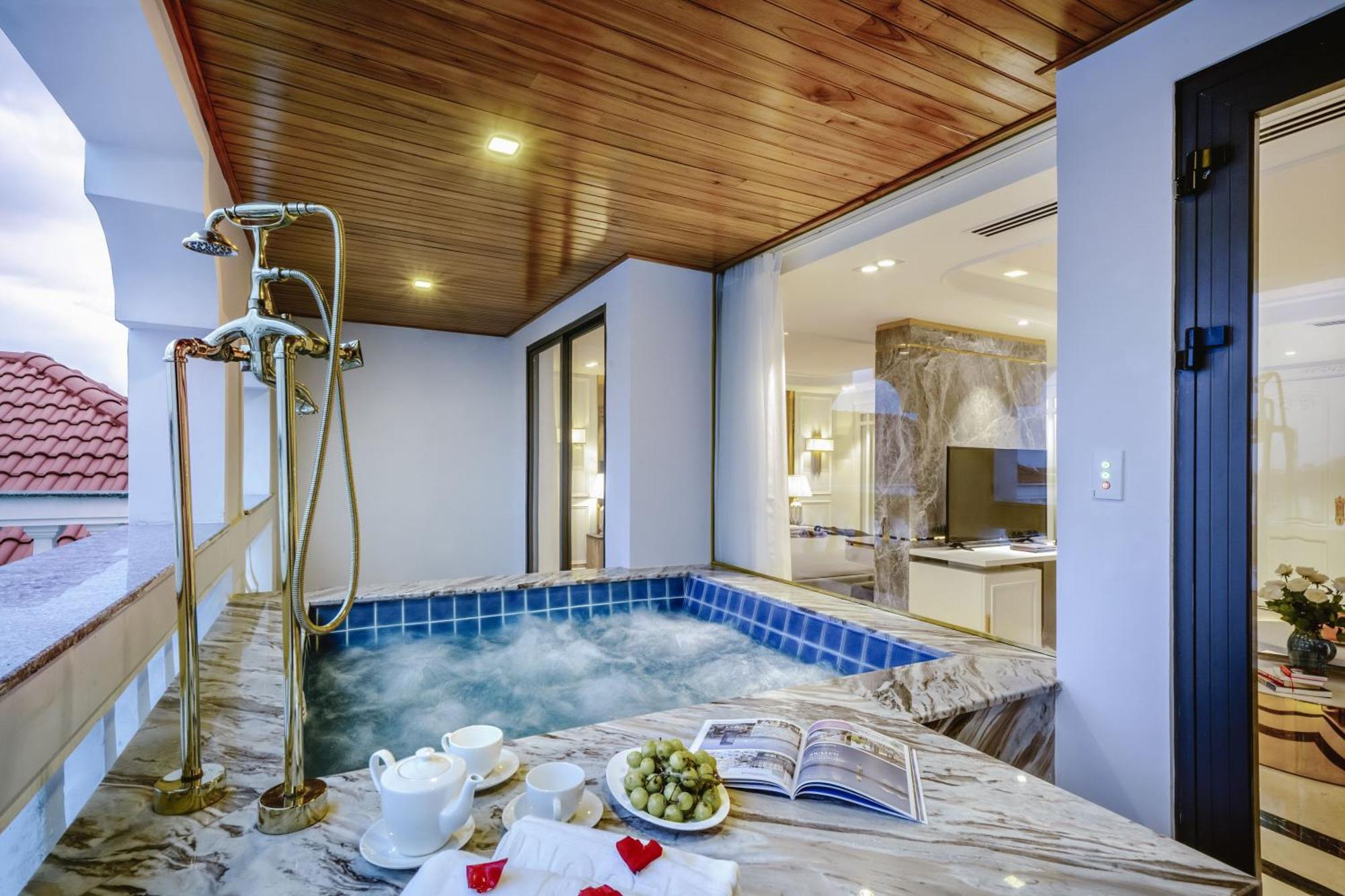 Le Pavillon Hoi An Gallery Hotel & Spa Экстерьер фото